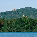 Zwischen Weinheim Und Appartement *