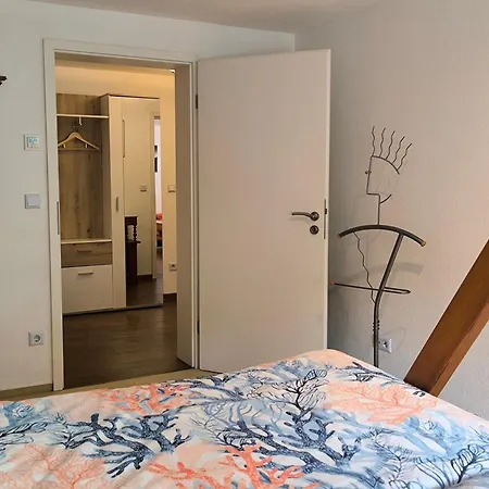 Zwischen Weinheim Und Apartment